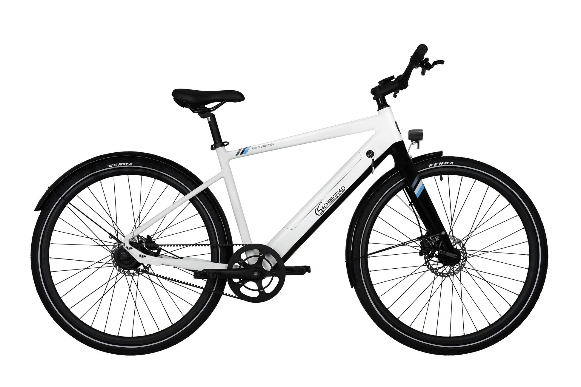 Das SachsenRAD CityBike C3T ist ein wunderschönes und leichtes Ebike für die Stadt und für Trekking Touren mit wartungsarmen Riemenatrieb. Das 28 Zoll E-Bike