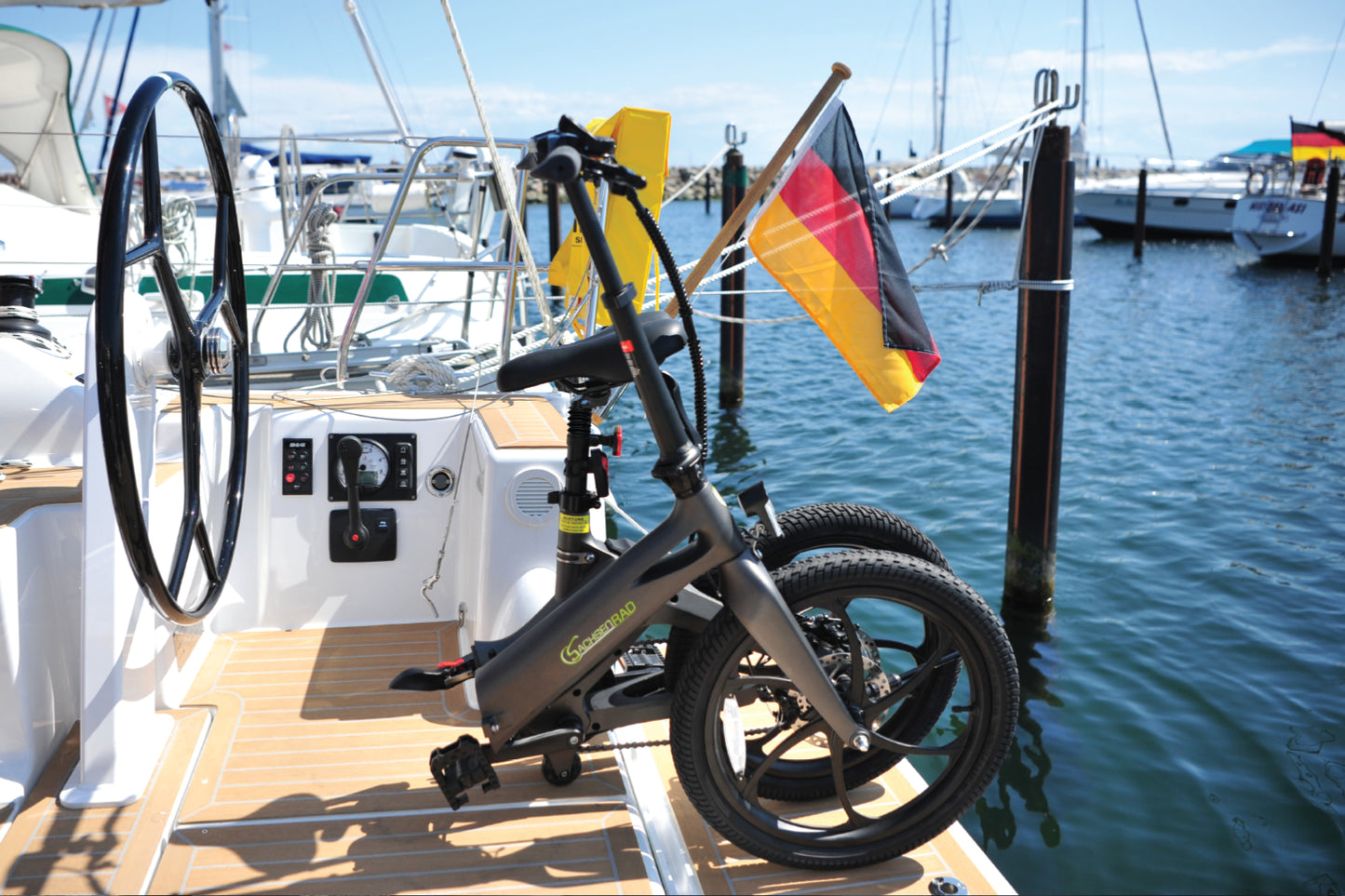 E-Faltrad F11 Pro MagPuma mit Transporttasche und Rückspiegel